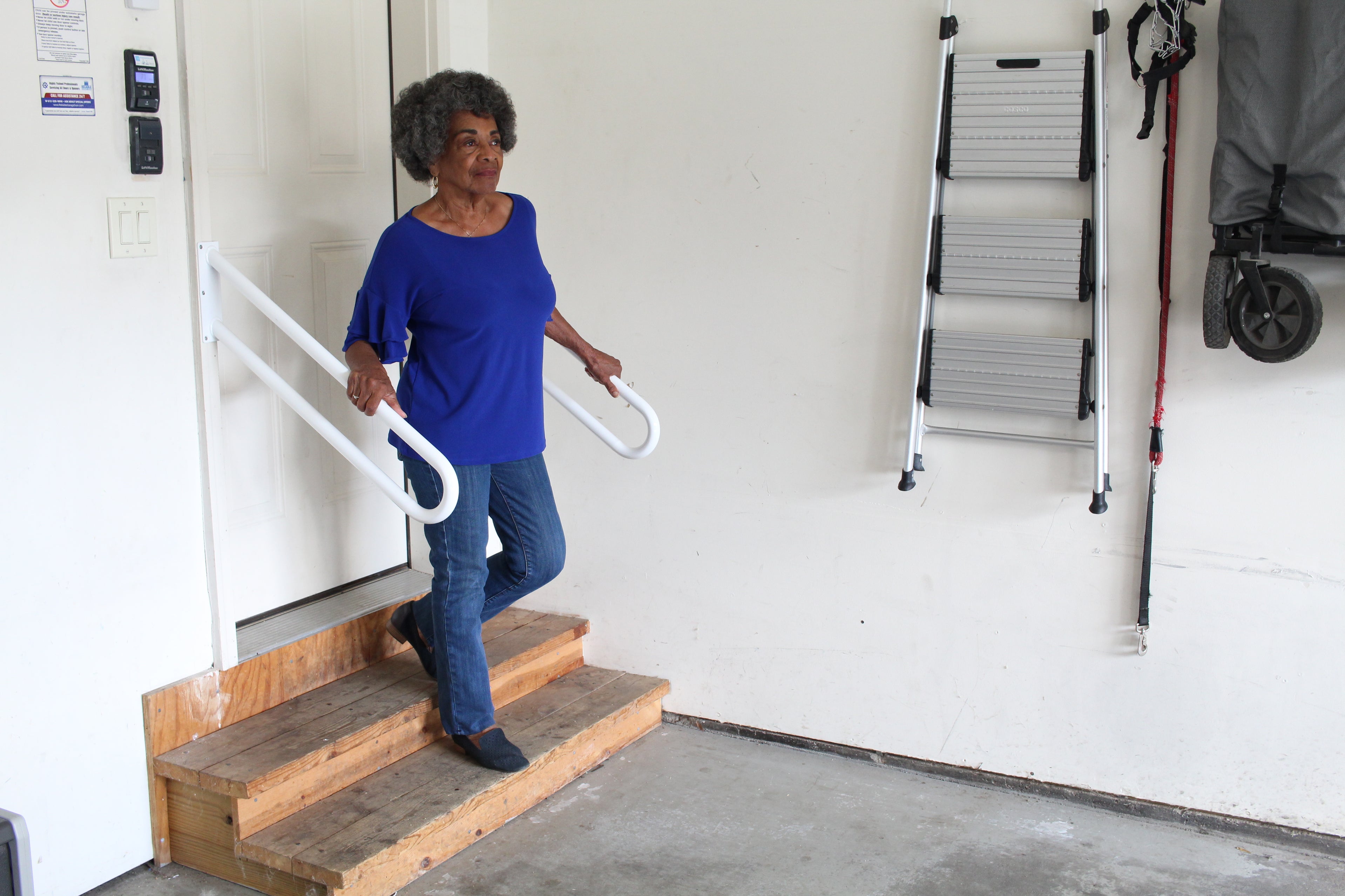 Jamb Mount Handrail — HoldTight Handrails